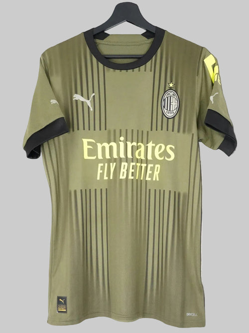 AC Milan 2022/23 Third Shirt - Bennacer #4 (S)