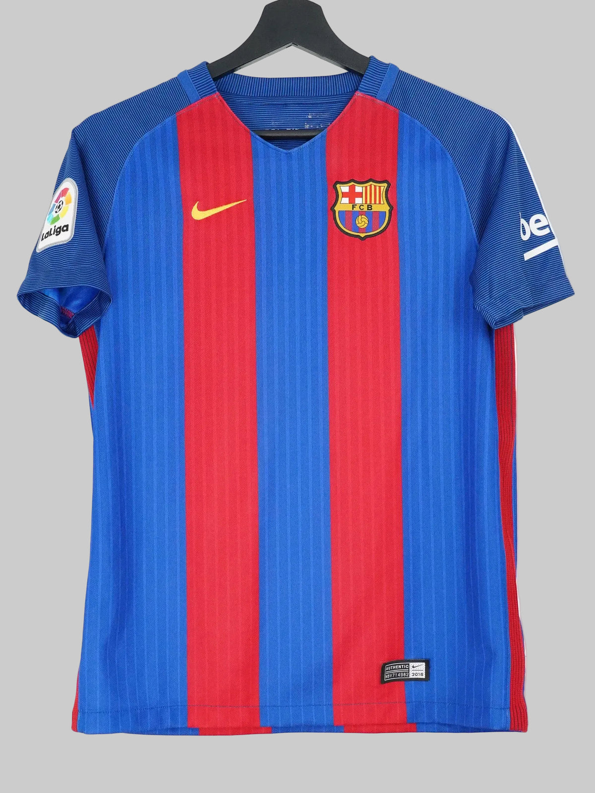FC Barcelona 2016/17 Home Shirt (L Kids)