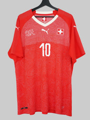 Switzerland 2018/19 Home Shirt - Xhaka #10 (XL)