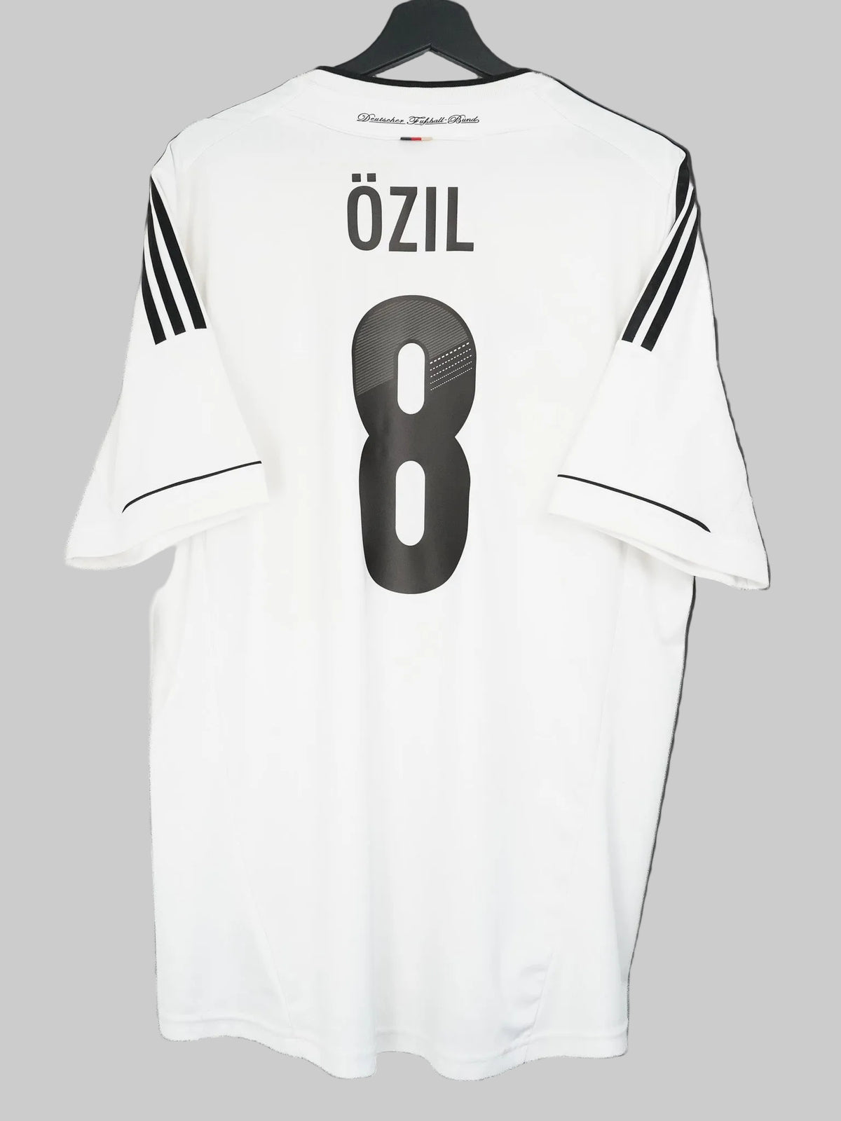 Germany 2012/13 Home Shirt - Özil #8 (XL)