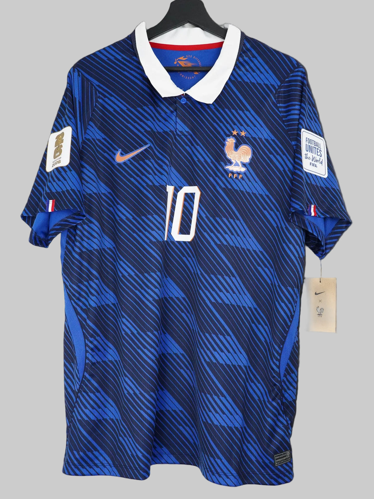 France 2026/27 Home Shirt - Mbappe #10 (XL)