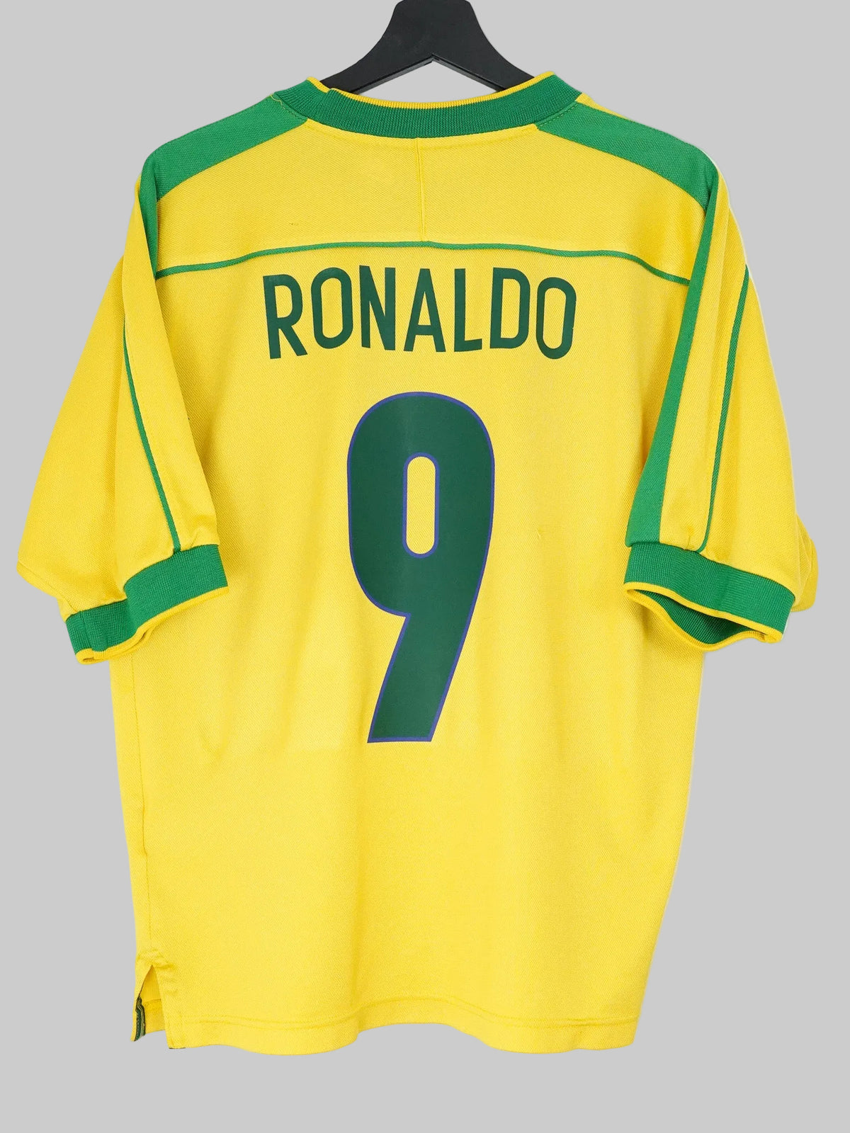 Brasil 1998/99 Home Shirt - Ronaldo #9 (M)
