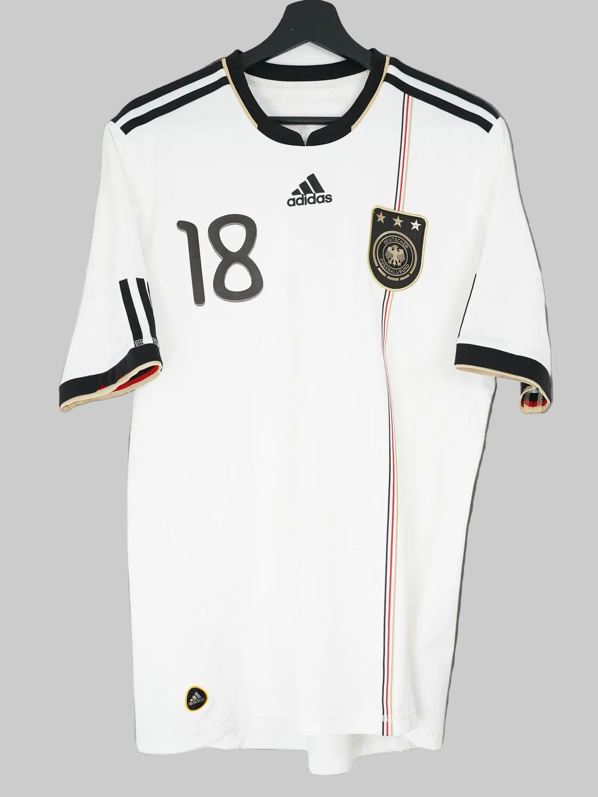Germany 2010/11 Home Shirt - Kroos #18 (M)