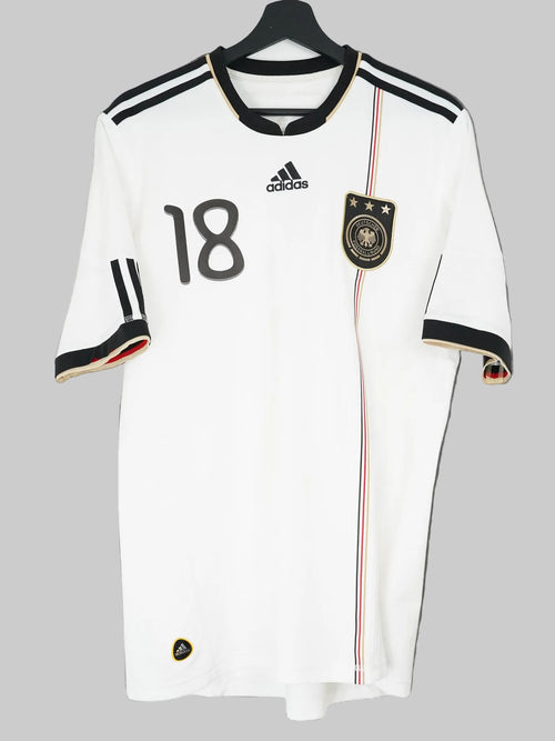 Germany 2010/11 Home Shirt - Kroos #18 (M)